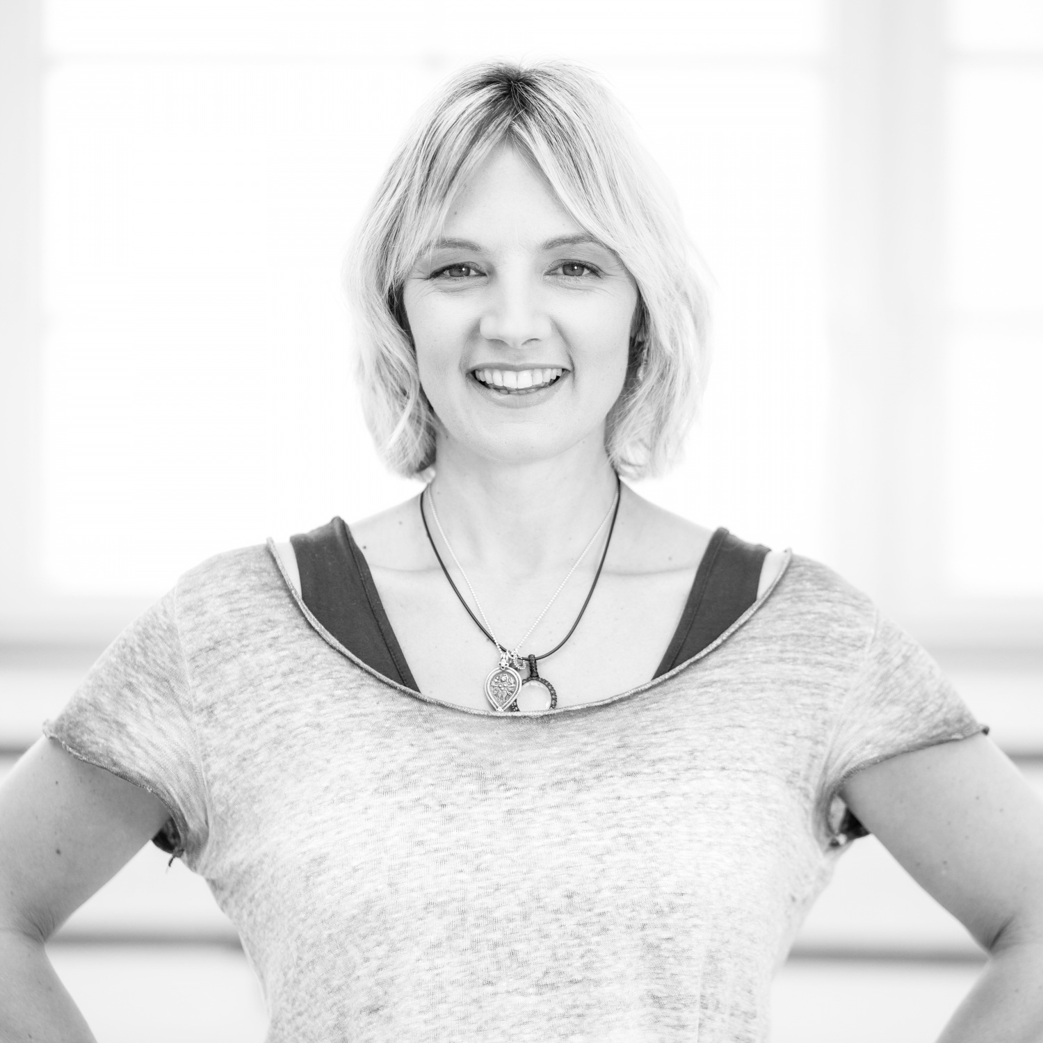 Portrait von Trixi Nett – Gründerin und Inhaberin der Tanzschule und Ballettschule NAF DANCE Köln